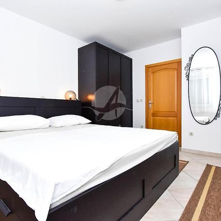 Apartment Jaspis Biograd Na Moru Zewnętrze zdjęcie