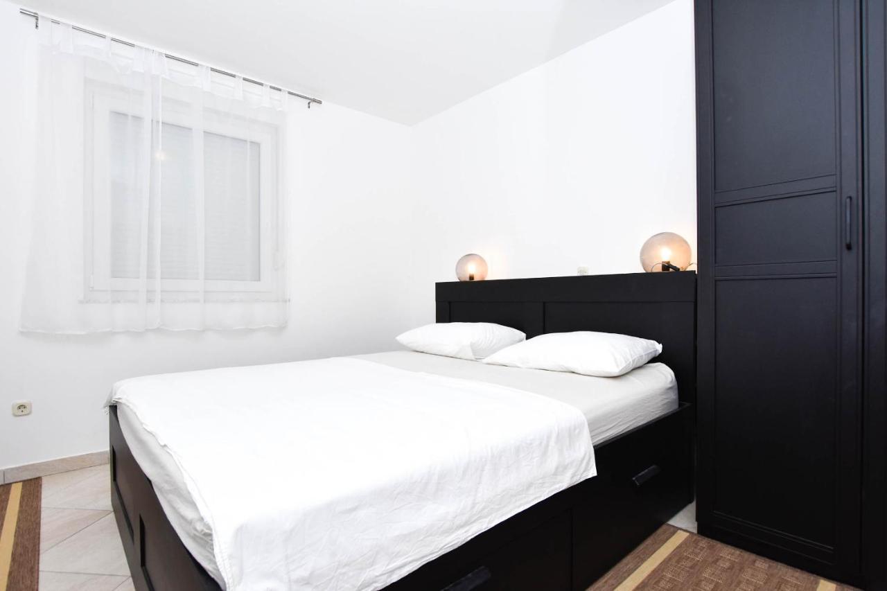 Apartment Jaspis Biograd Na Moru Zewnętrze zdjęcie