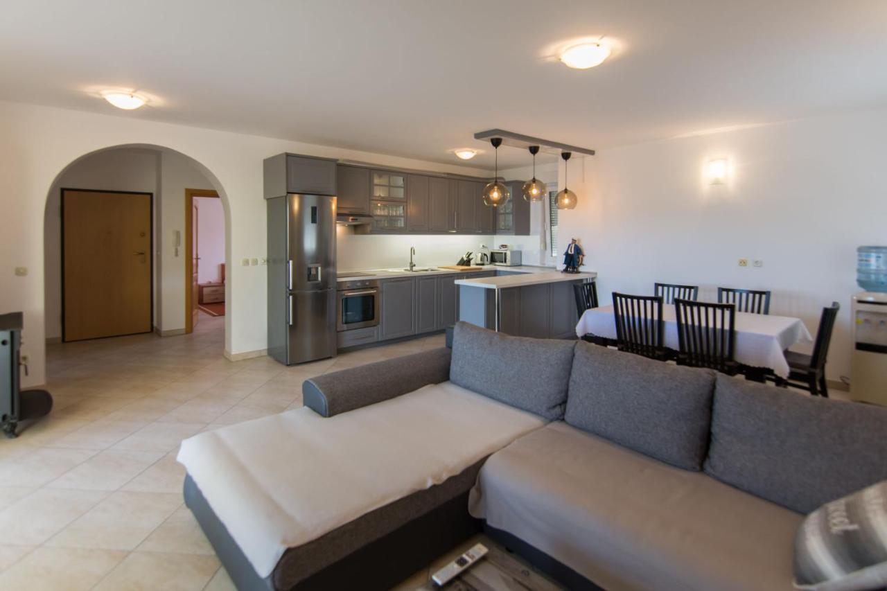Apartment Jaspis Biograd Na Moru Zewnętrze zdjęcie